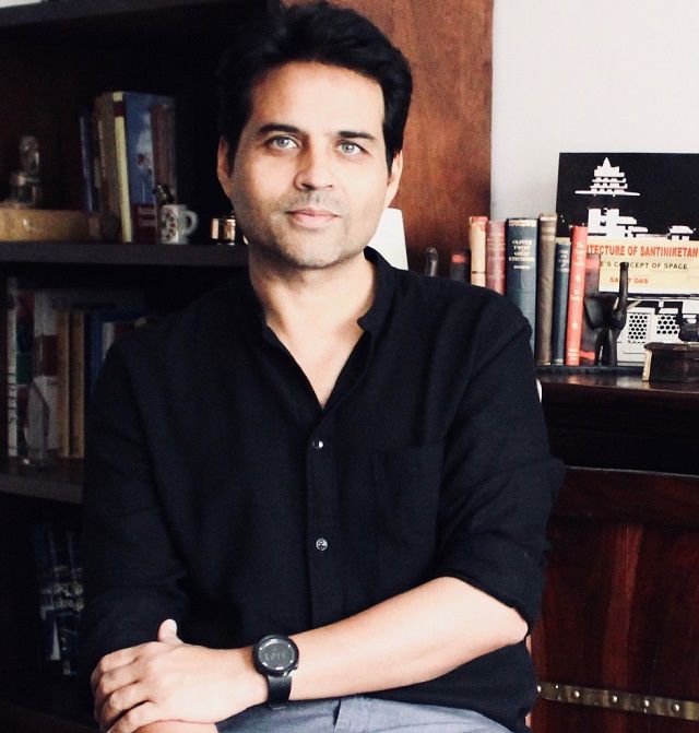 Ashish Jaiswal talks about his new book – Fluid Ashish Jaisawal